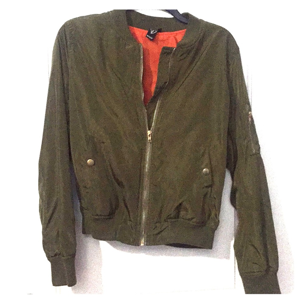 Green olive light jacket